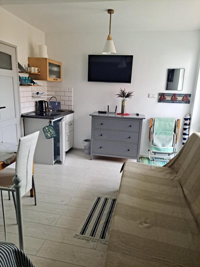 Apartament Pokoje U Franka Jastarnia Buitenkant foto