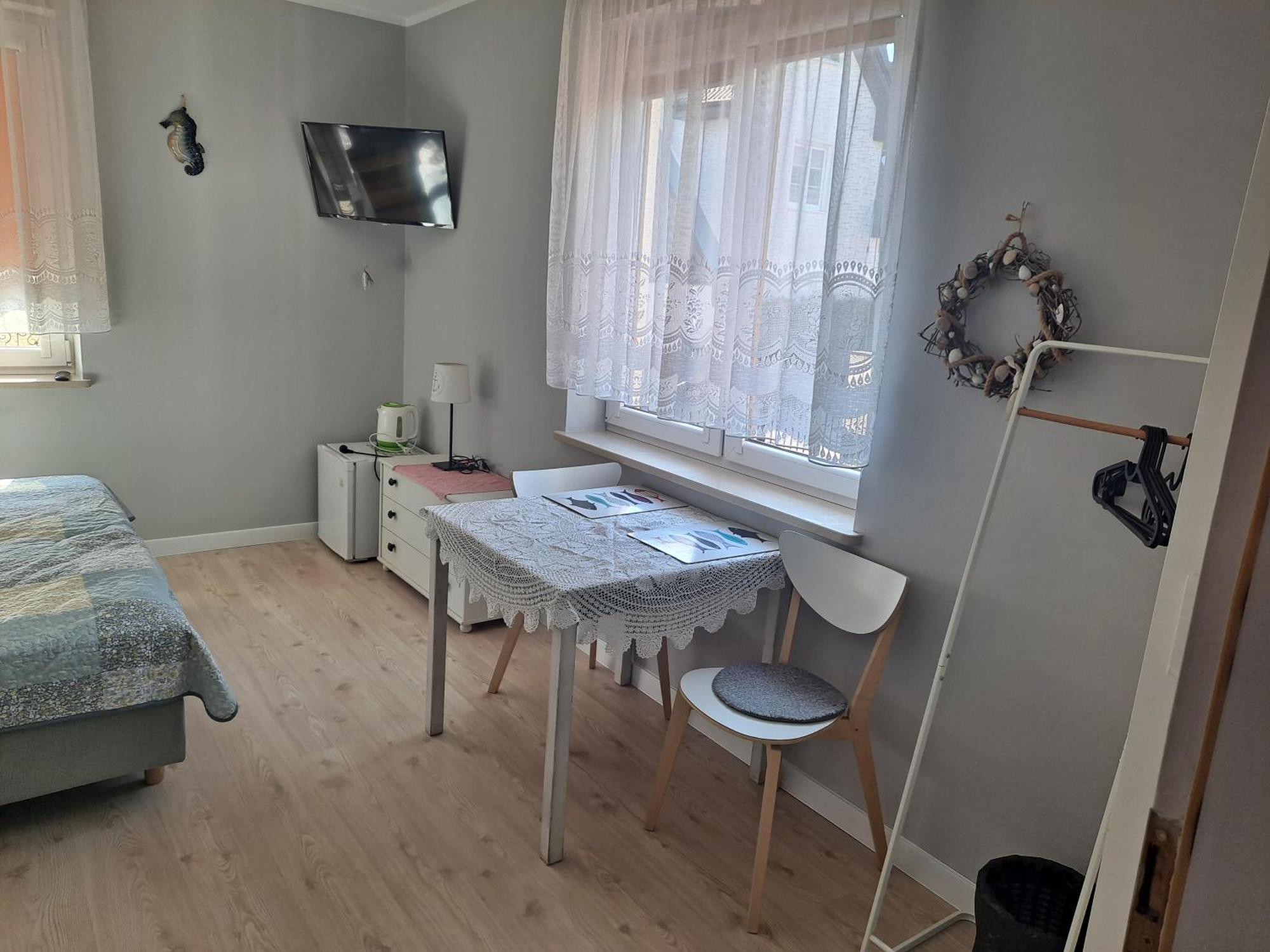 Apartament Pokoje U Franka Jastarnia Buitenkant foto